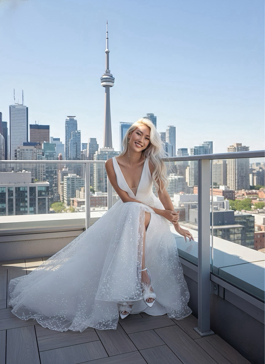 New Dress: 2005 Maggie Sottero “Brannagh” Waist: 30