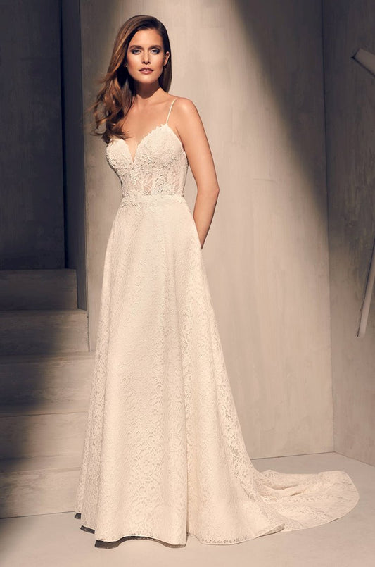 New Dress: 3106 Mikaella "2201" Waist: 31