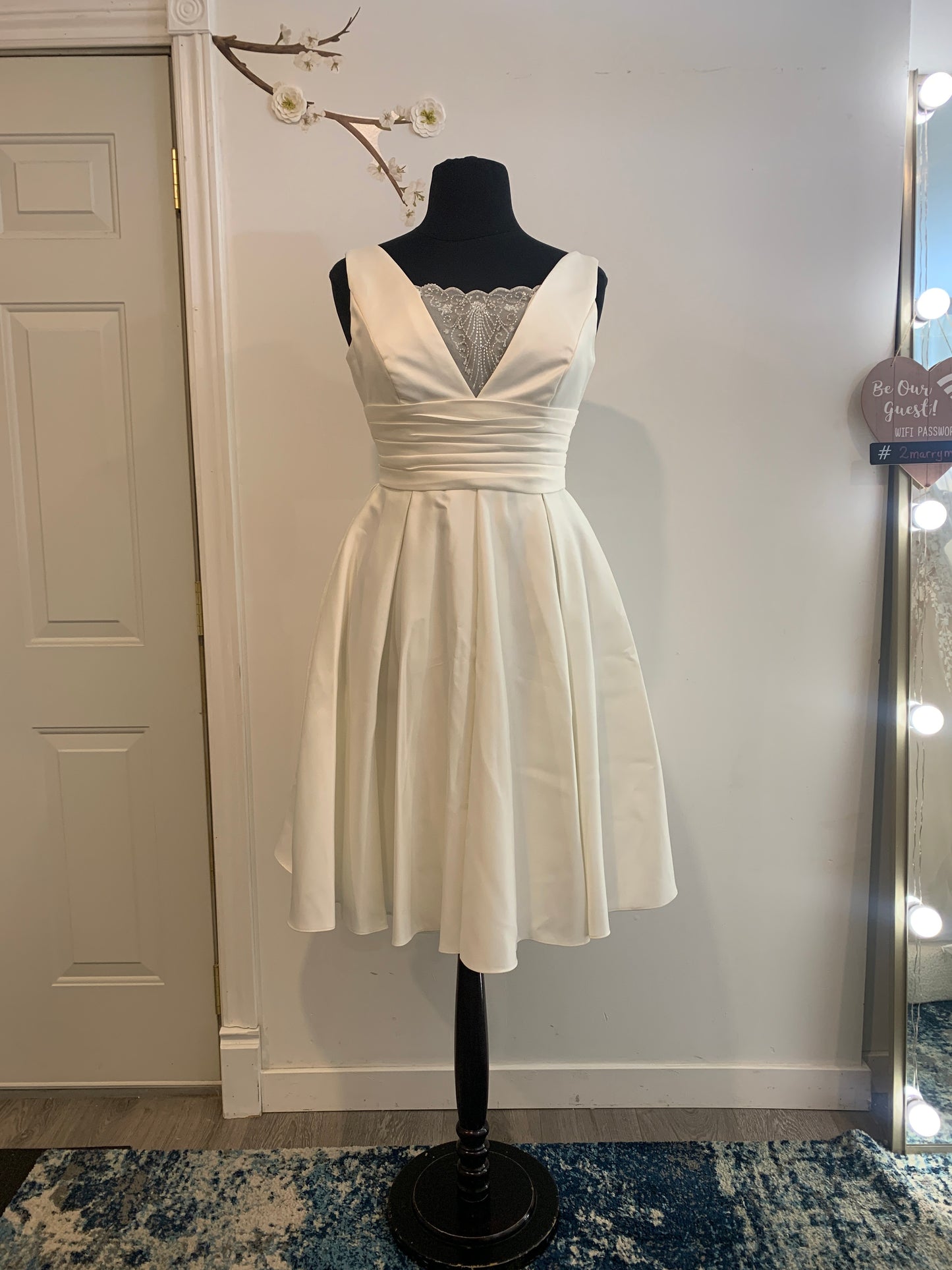 Dress 3420: David's Bridal "V3848" waist 34 shortened