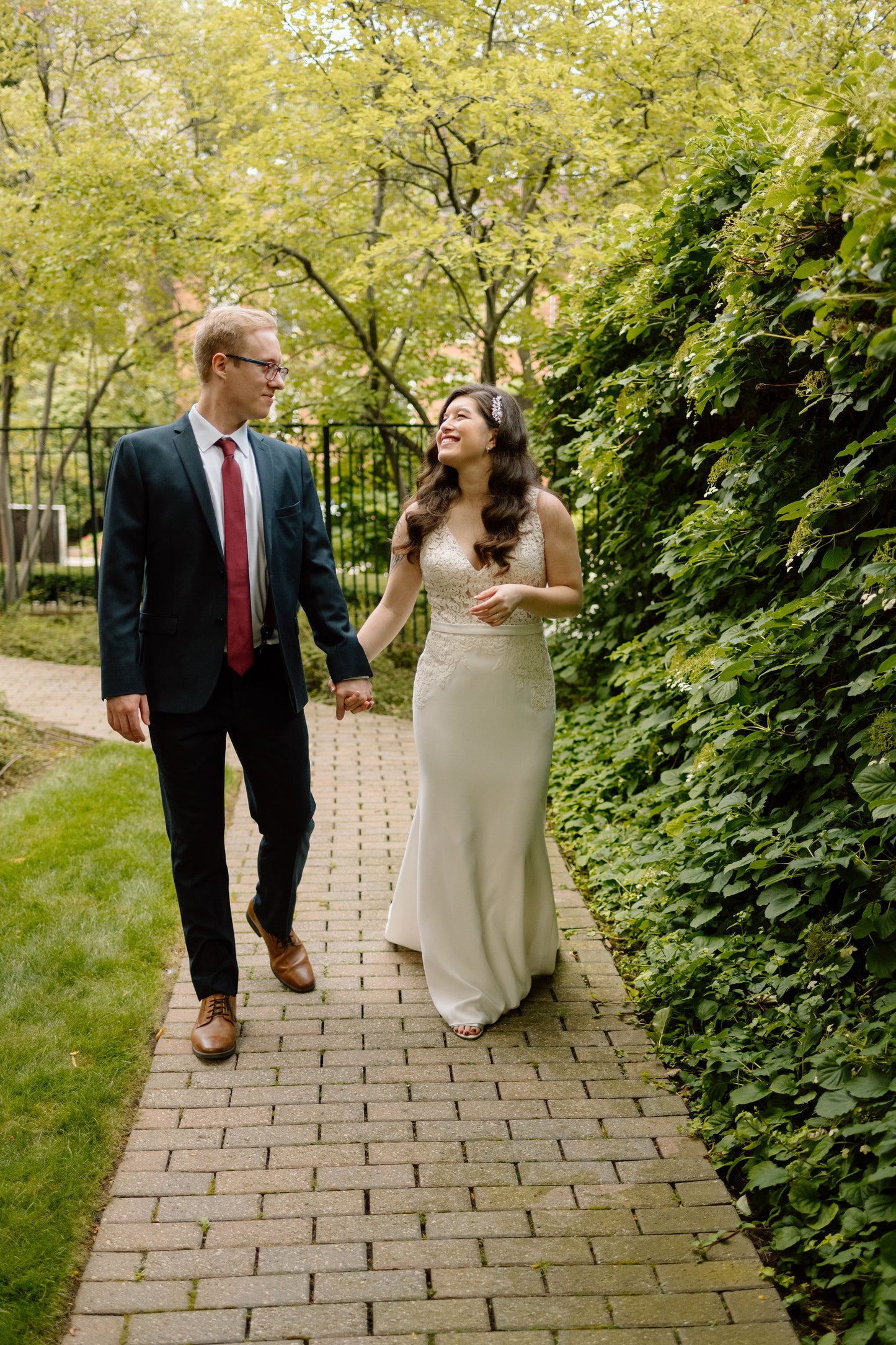 Dress 2803: Rosa Clara "Arte" waist 28