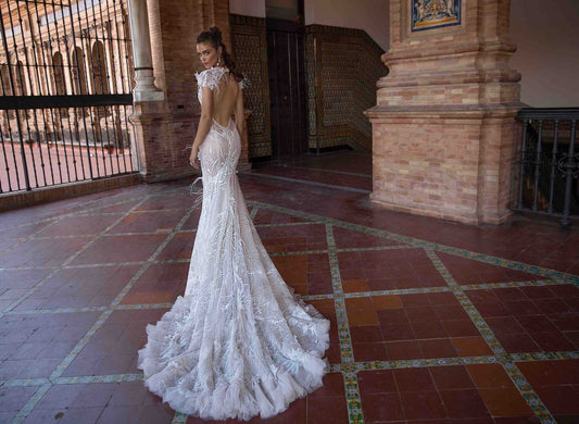 Dress: 2921 Berta Bridal Couture "18-102" Waist: 29