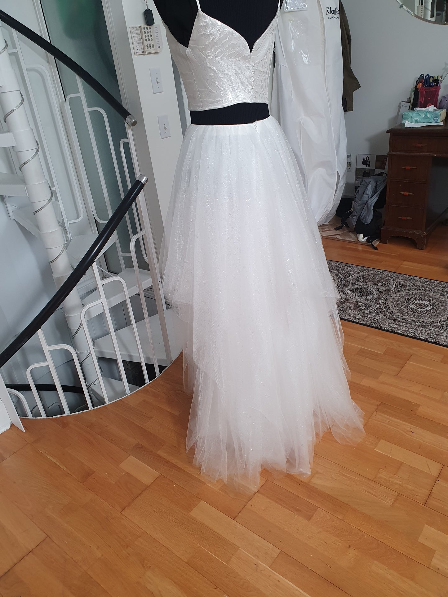 Skirt 23: EcoChic Bridal Tulle skirt "Zoe" waist 27