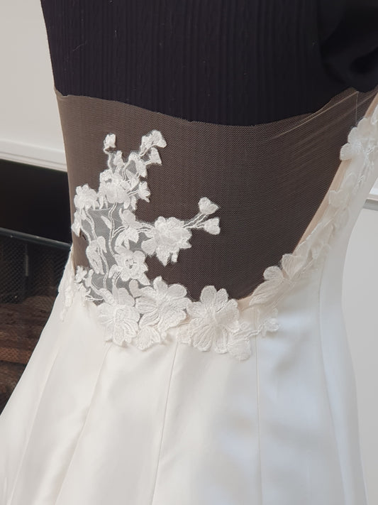 Dress 5763: EcoChic Bridal/Private Designer "Jazmeen" waist 27