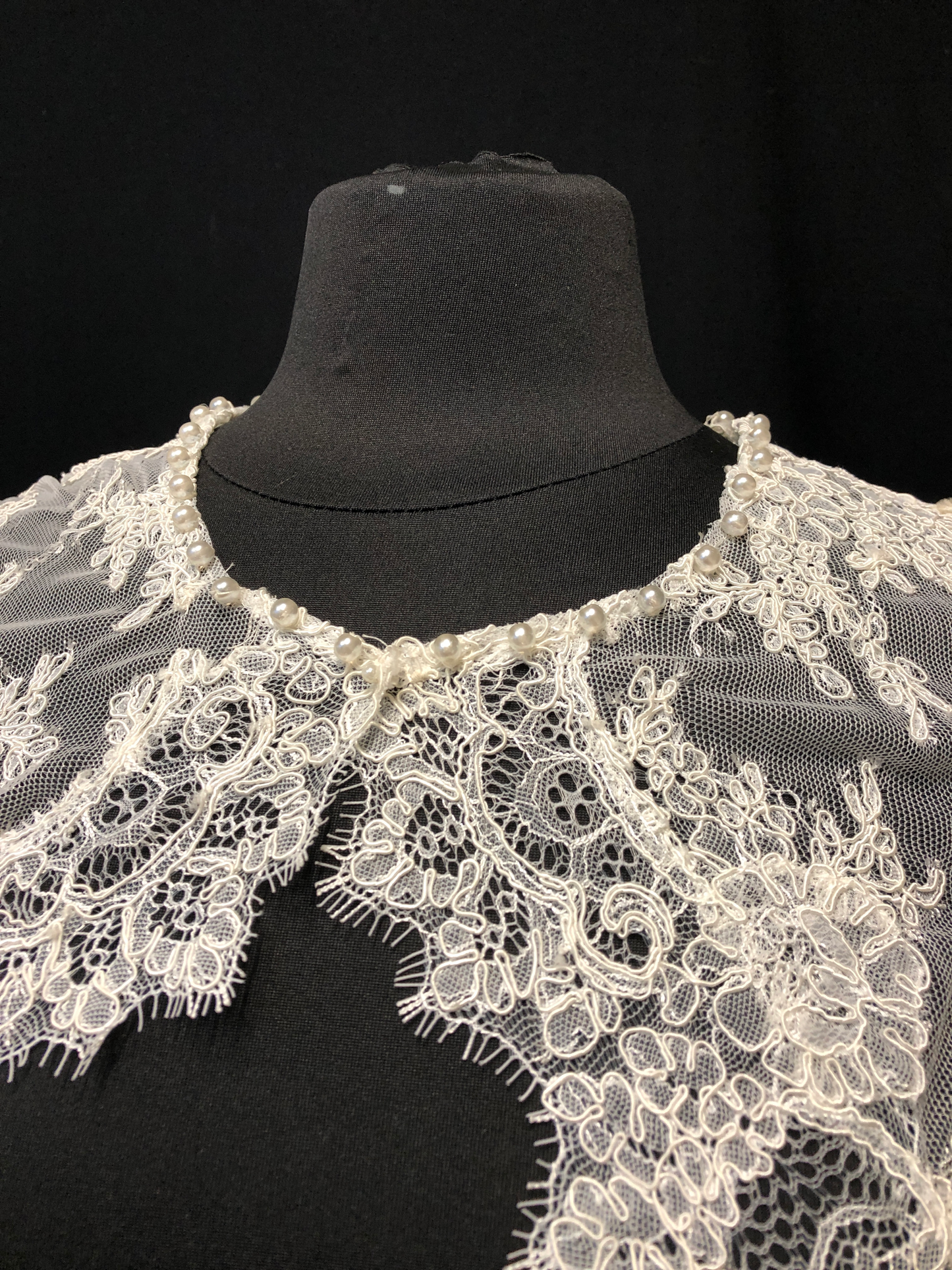 Lace Bolero size M