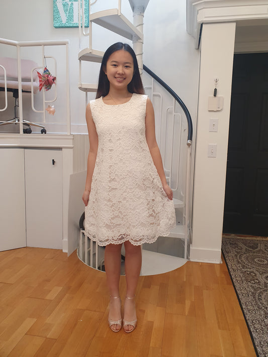 Dress 5797: Cute short A-line Dress waist 24-28