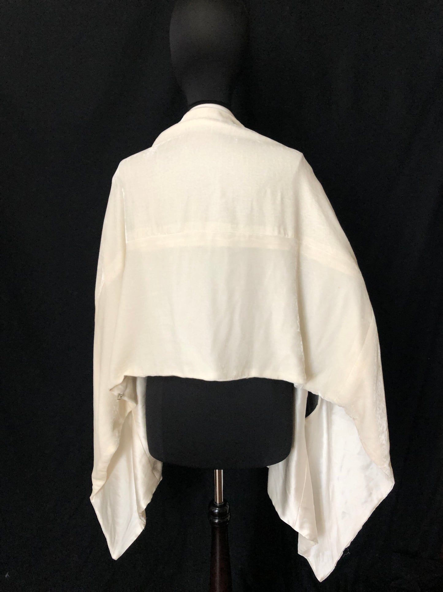 Velvet Cape