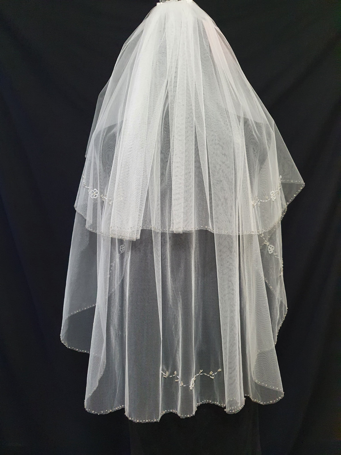 Veil 320misc: Fingertip beaded edge 2 tier